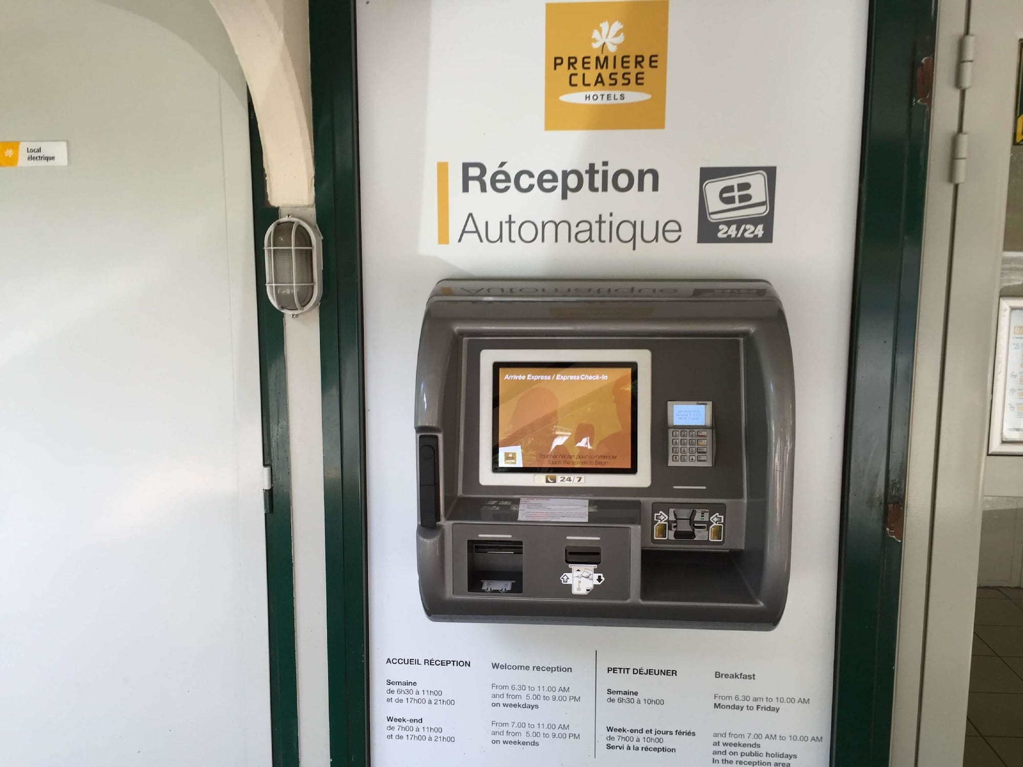 Фото Premiere Classe Saint Etienne Nord - Villars