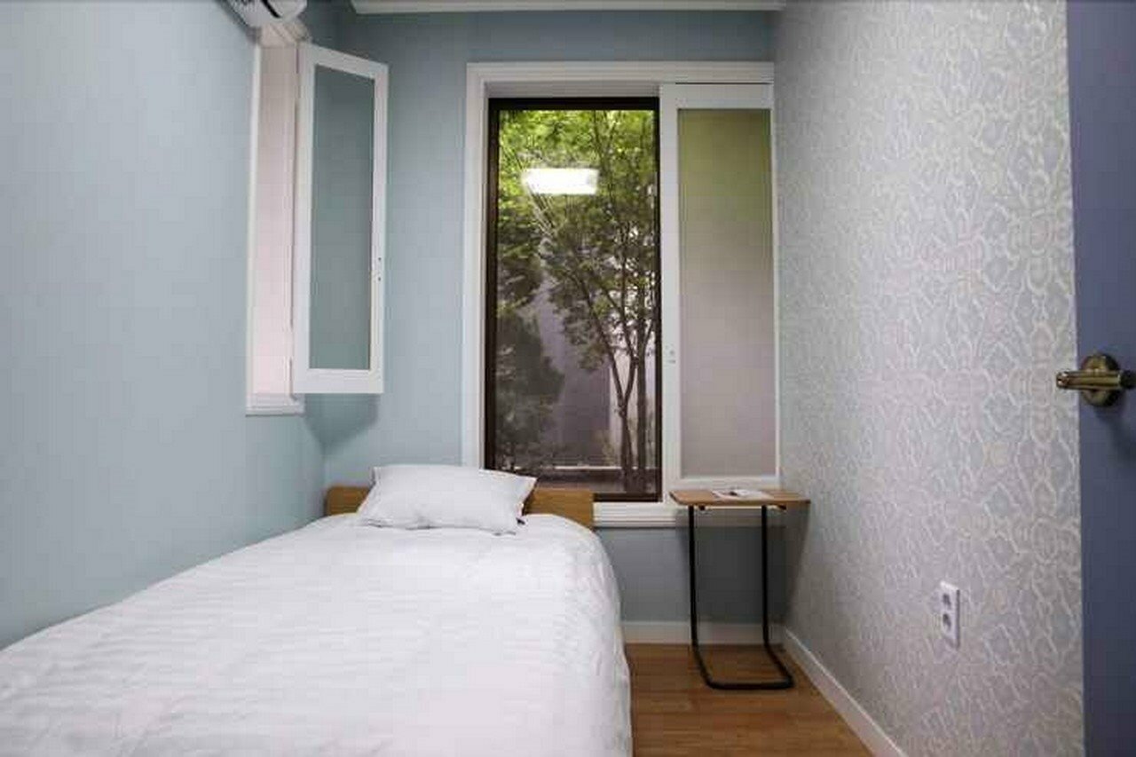 Фото 24 Guesthouse Gangnam Center