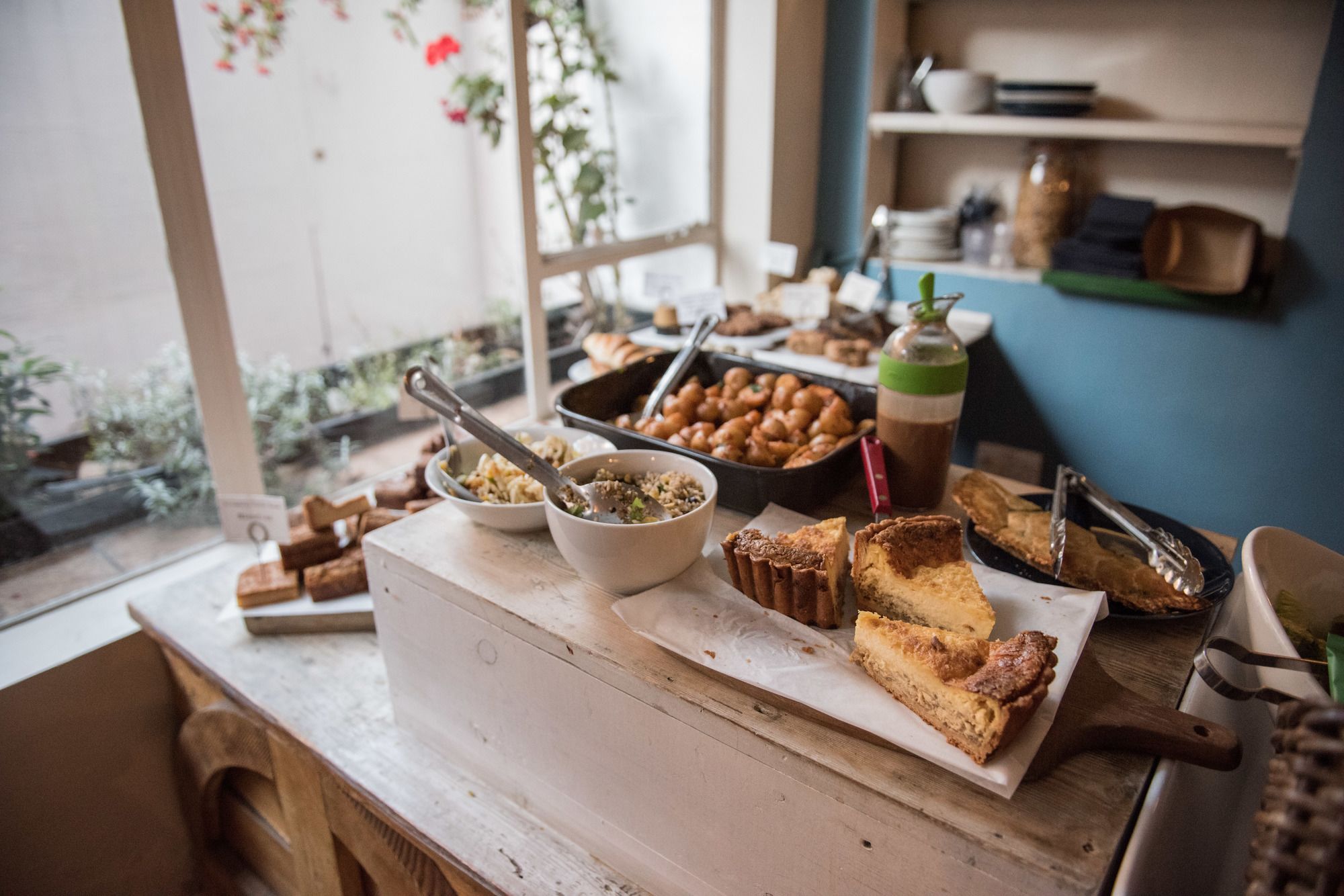 Фото St Athans Hotel