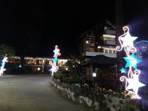 Гостиница Safari Lodge Baguio by Log Cabin Hotel в Багио