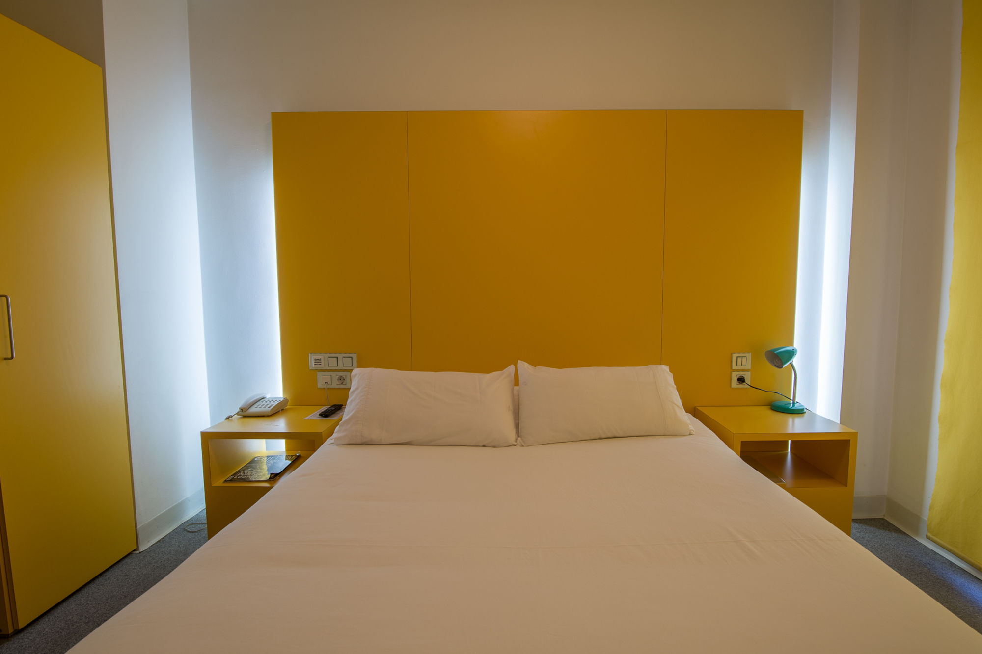 Фото Hostal Albany