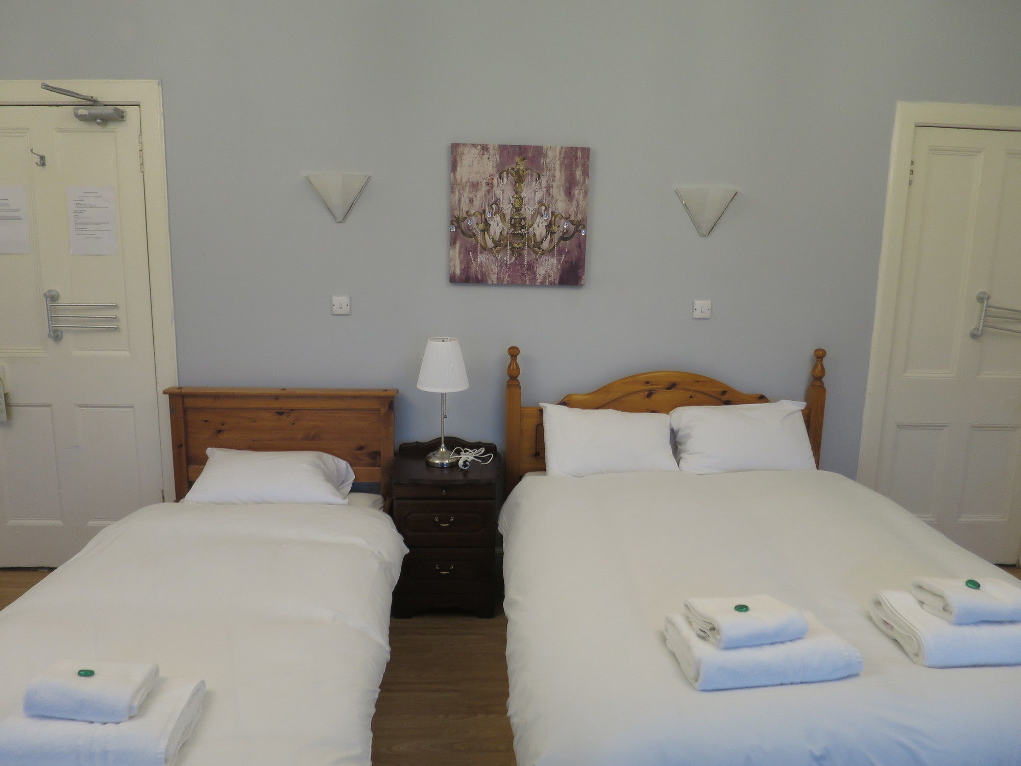 Фото Thornfield Guest House