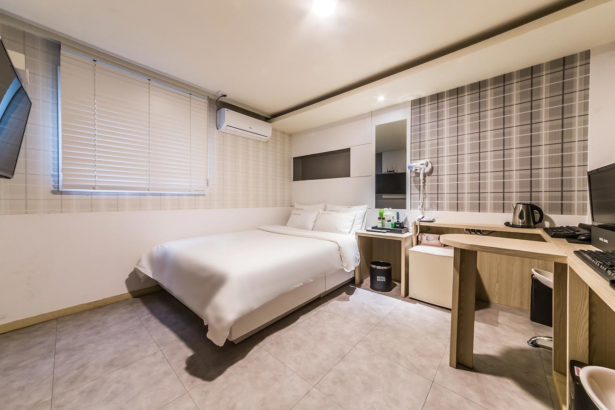 Фото Shine Hotel