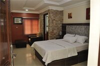 Фото Inglesias Suites