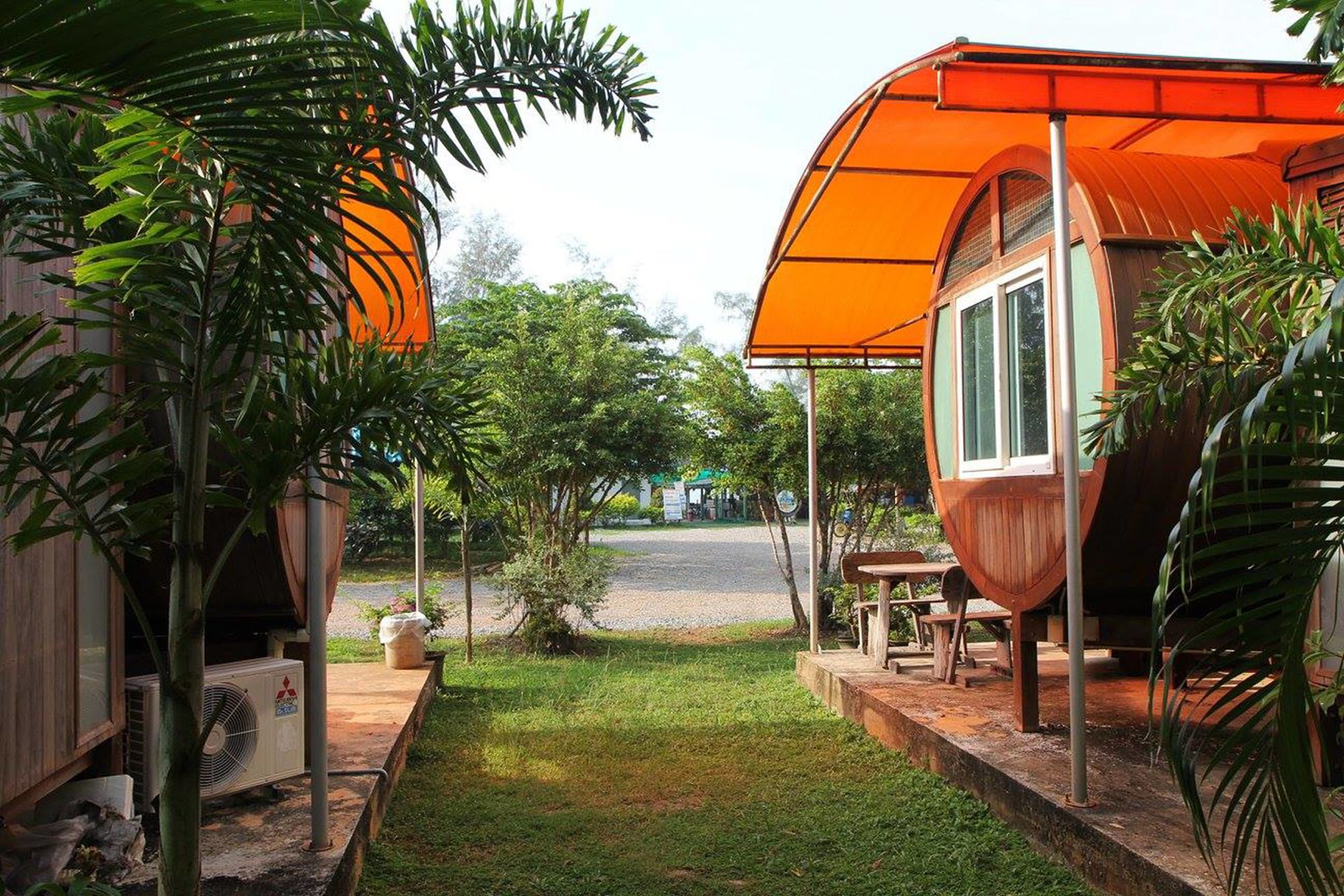 Фото Ton-Aor on the beach resort & restaurant