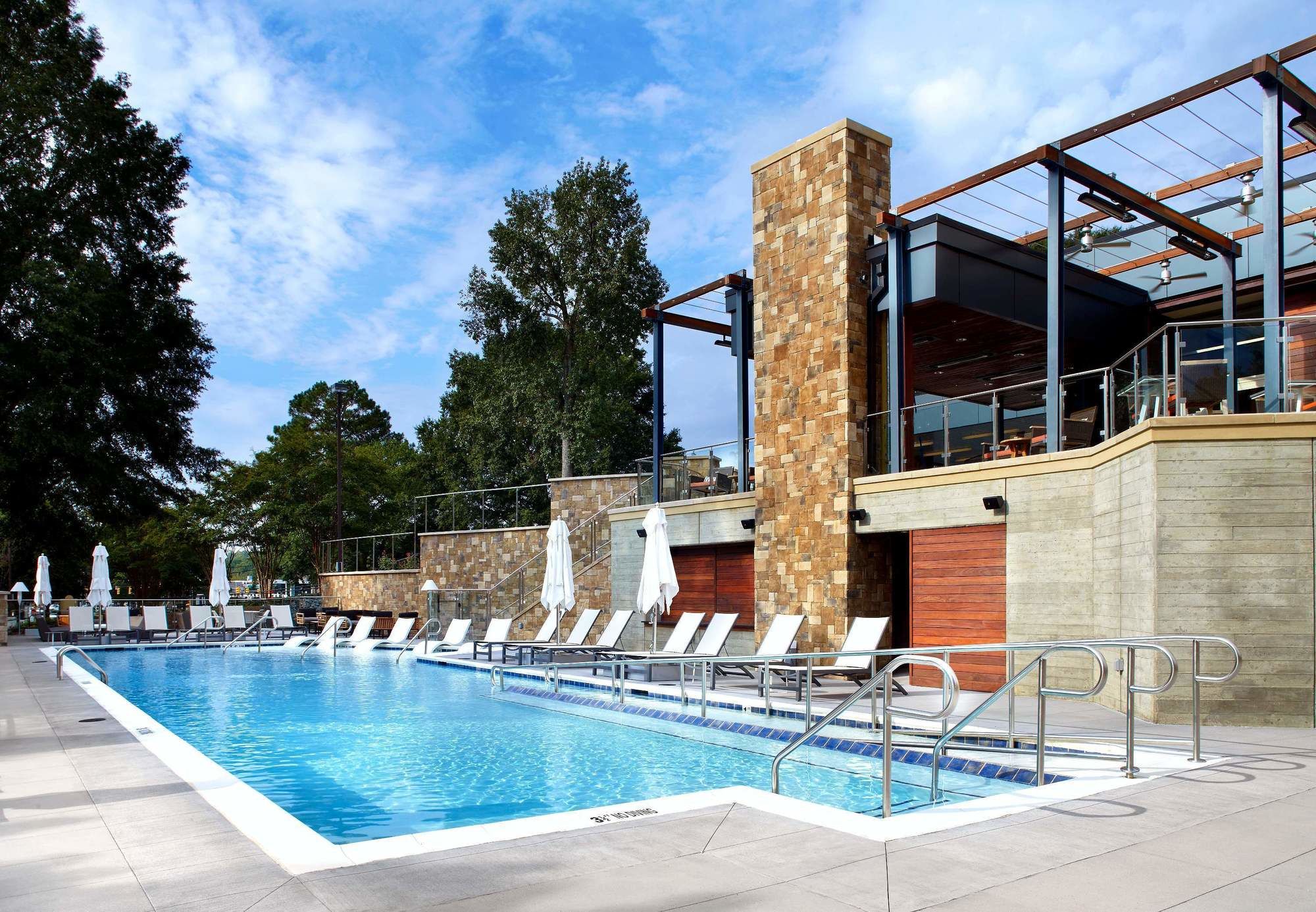 Фото Raleigh Marriott Crabtree Valley