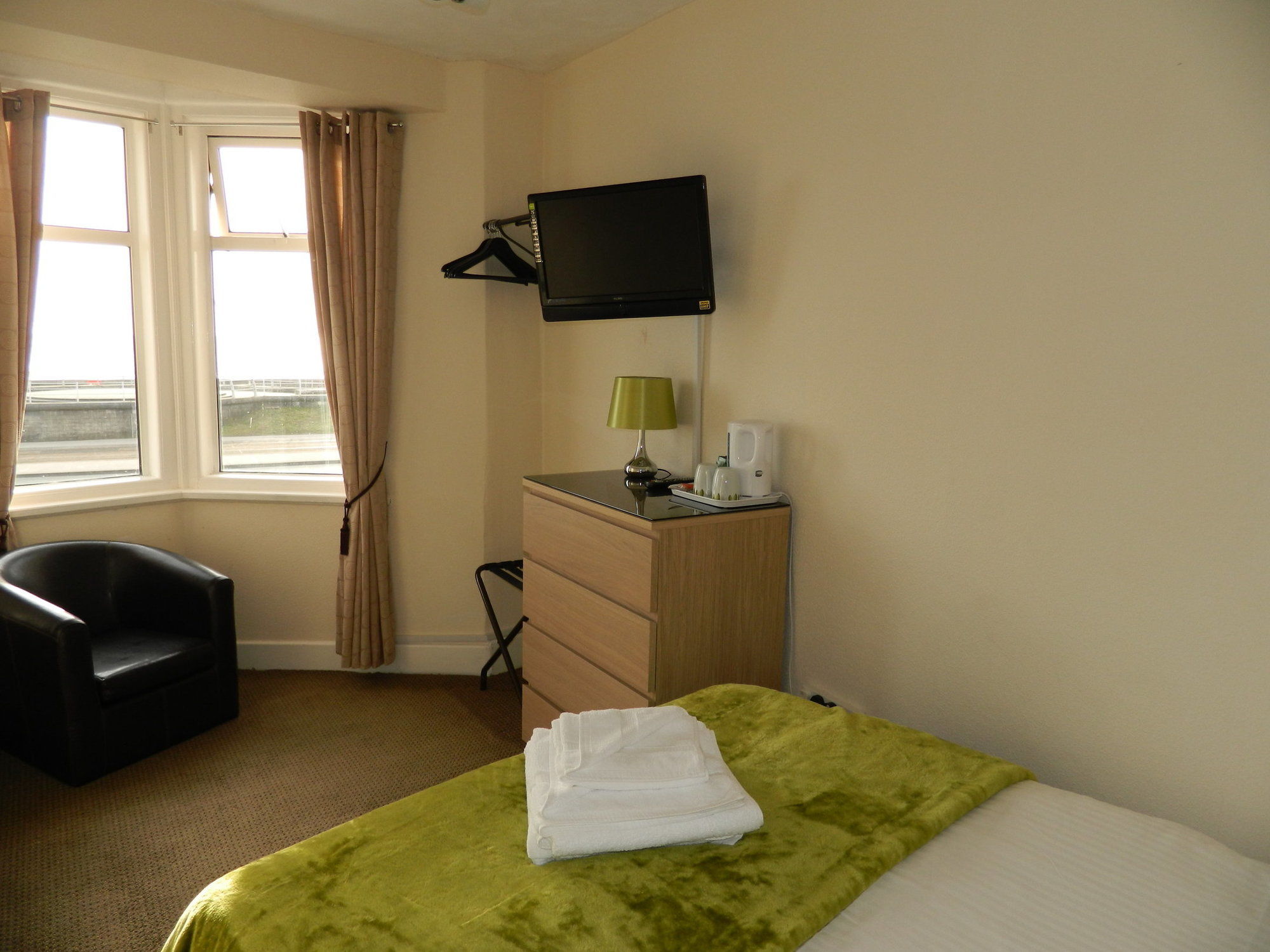 Фото Ocean Bay Hotel