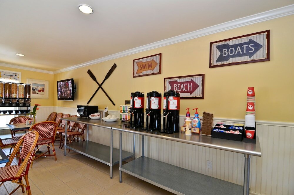 Фото Avila Lighthouse Suites