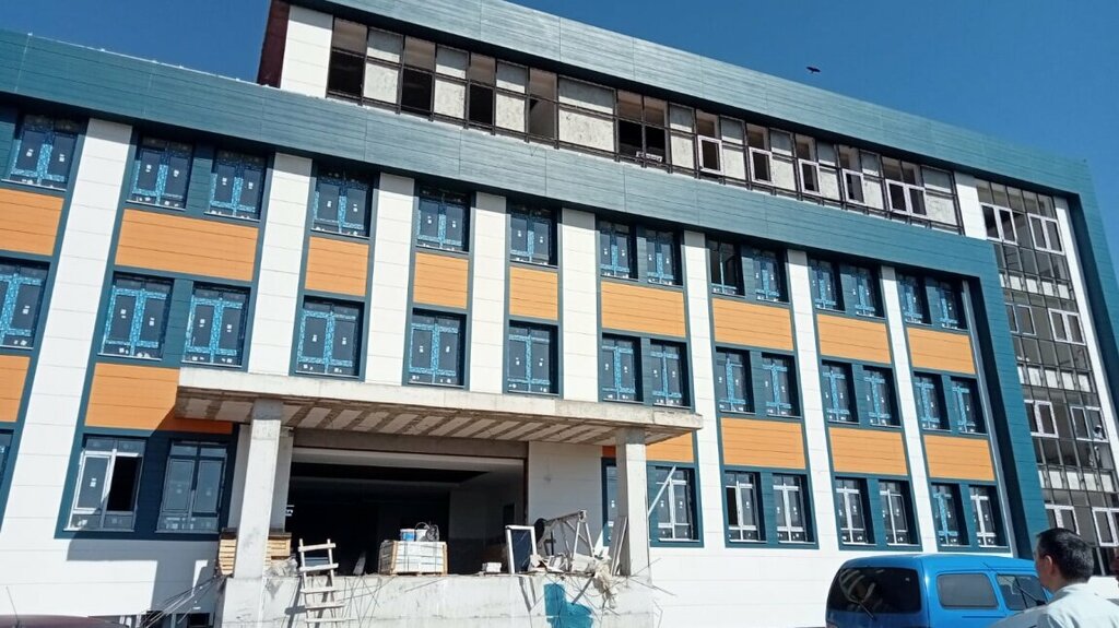 Lyceum Coskun Onder Anatolian High School, Erbaa, photo