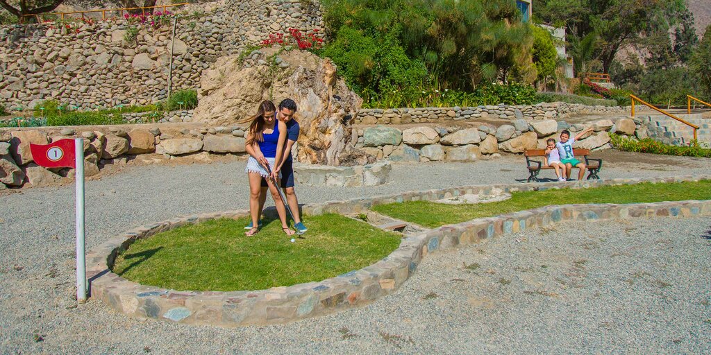 Construction company Huanchuy Condominio, Lima, photo