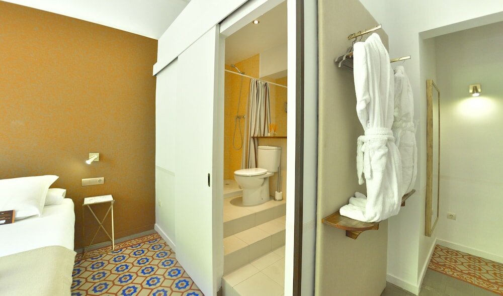 Фото Mihlton Barcelona Boutique B&b