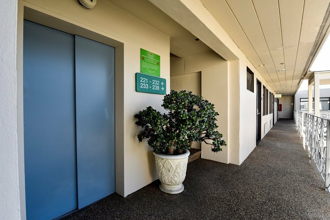 Фото City Center Inn & Suites