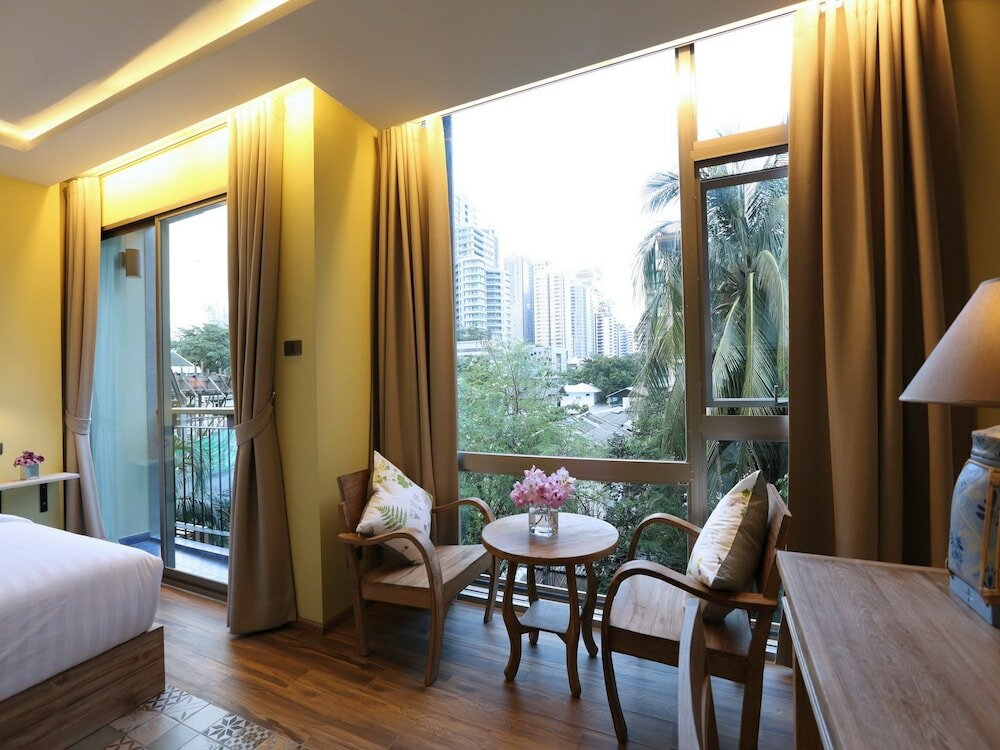 Фото Tints of Blue