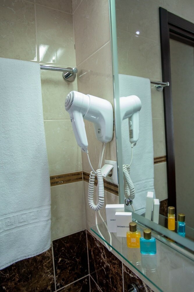 Фото Rustaveli Palace