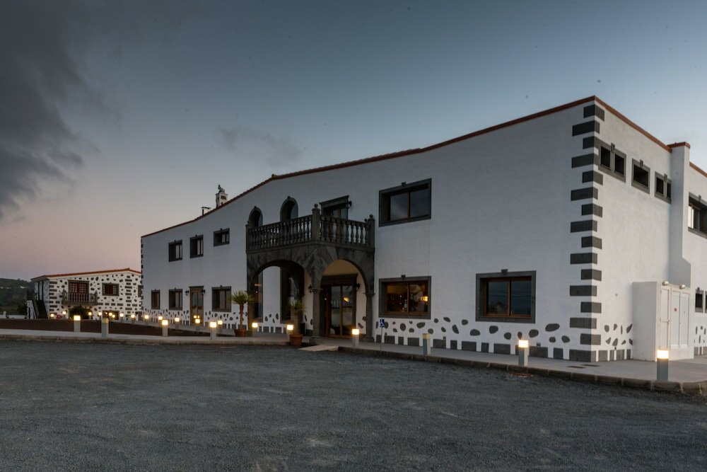 Фото Hotel Melva Suite