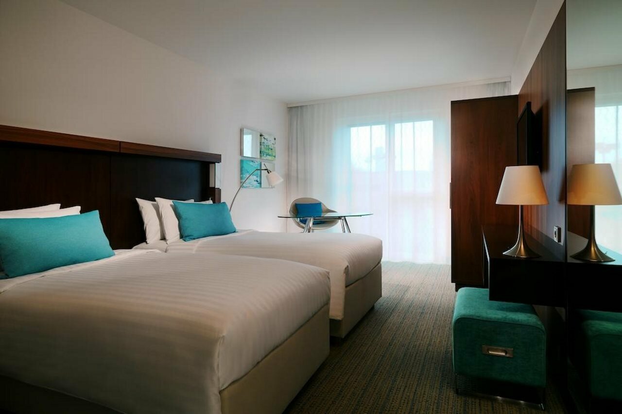 Фото Courtyard by Marriott Cologne