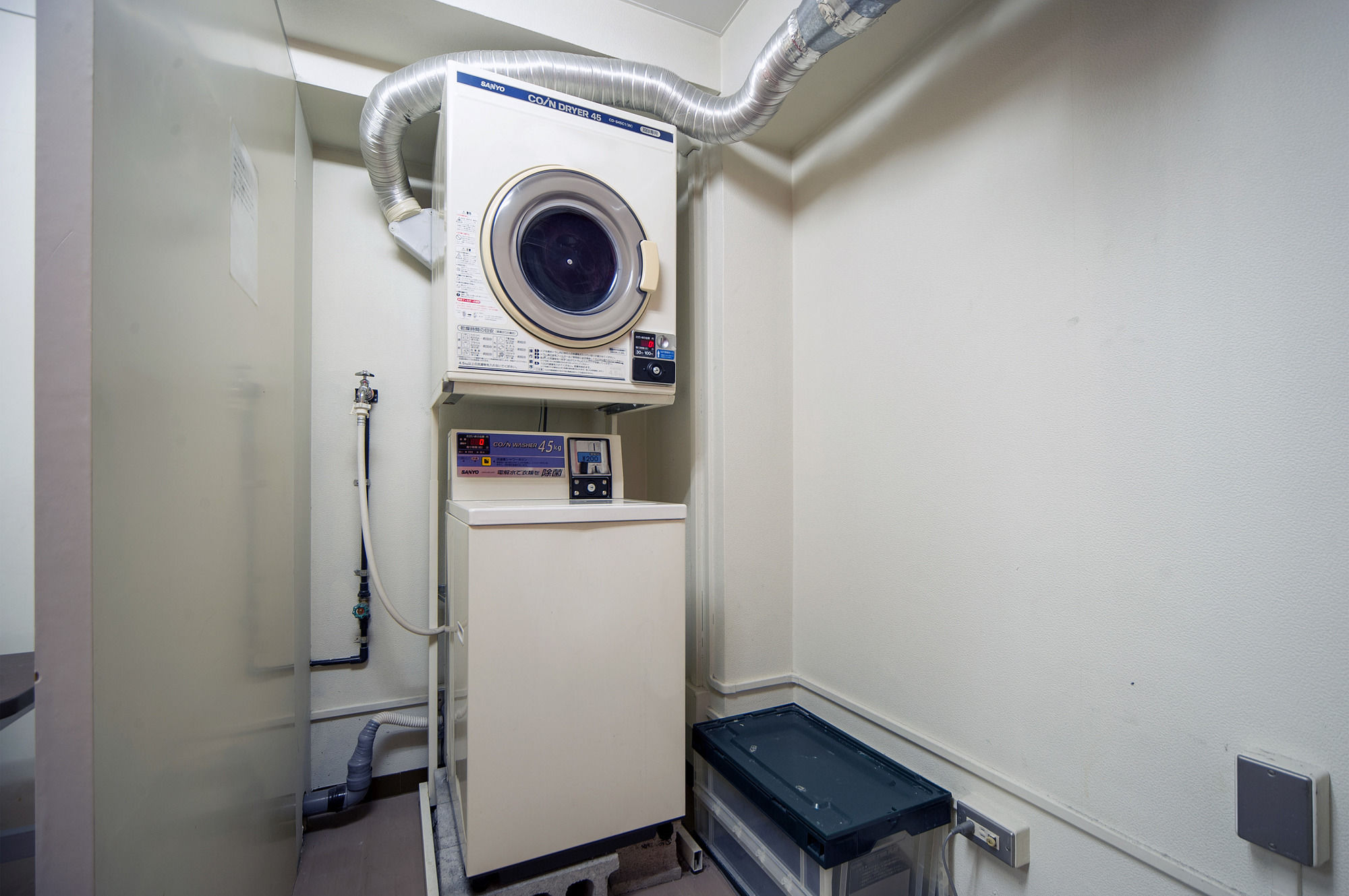 Фото Hotel S-plus Nagoya Sakae