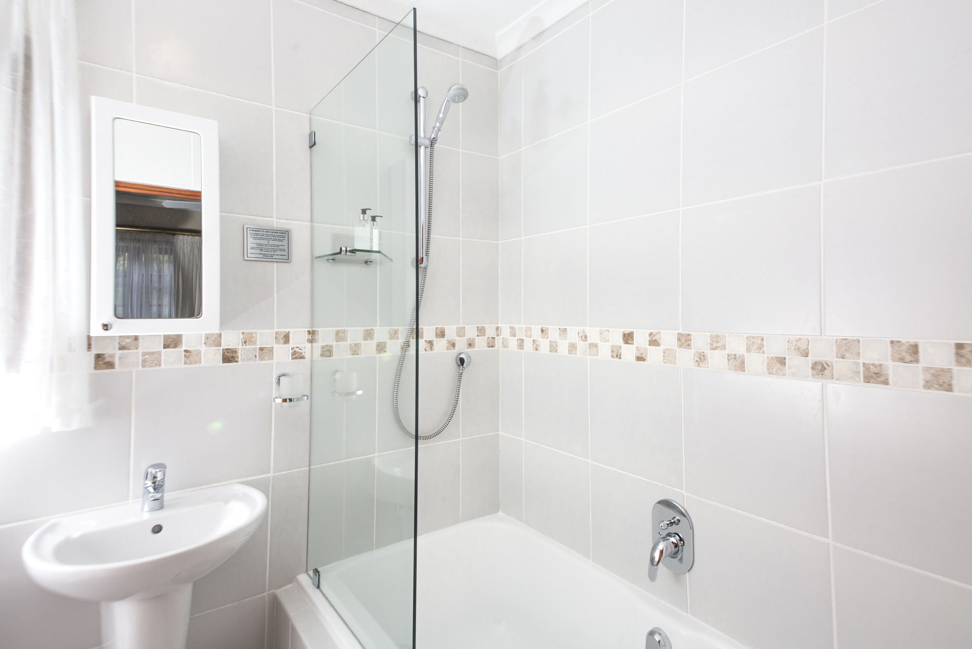 Фото Kingfisher GuestHouse