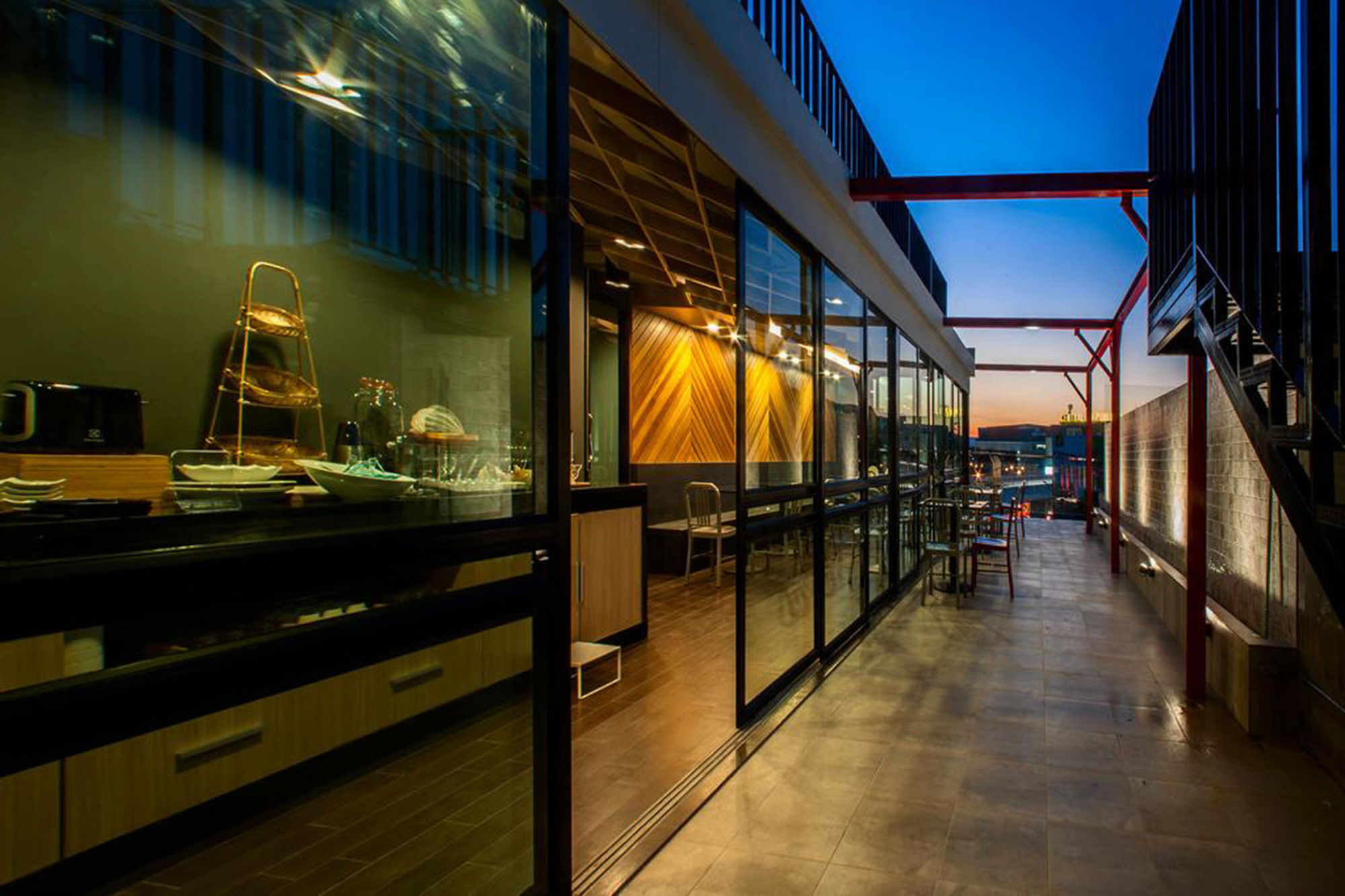 Фото We Terminal Hotel