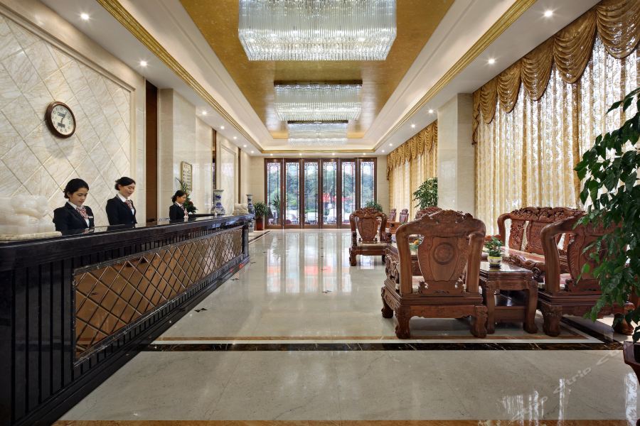 Фото Honglilai Hotel Shenzhen