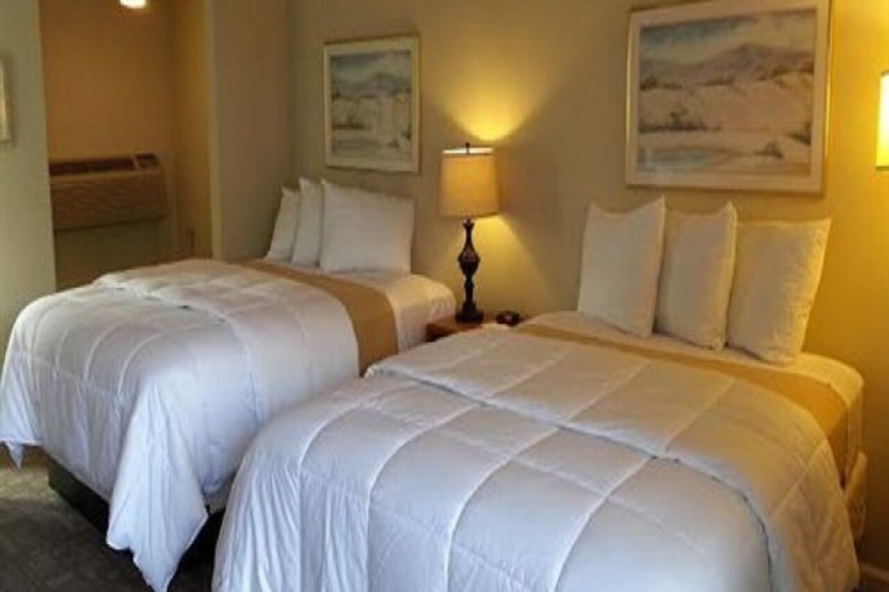 Фото The University Inn Ann Arbor