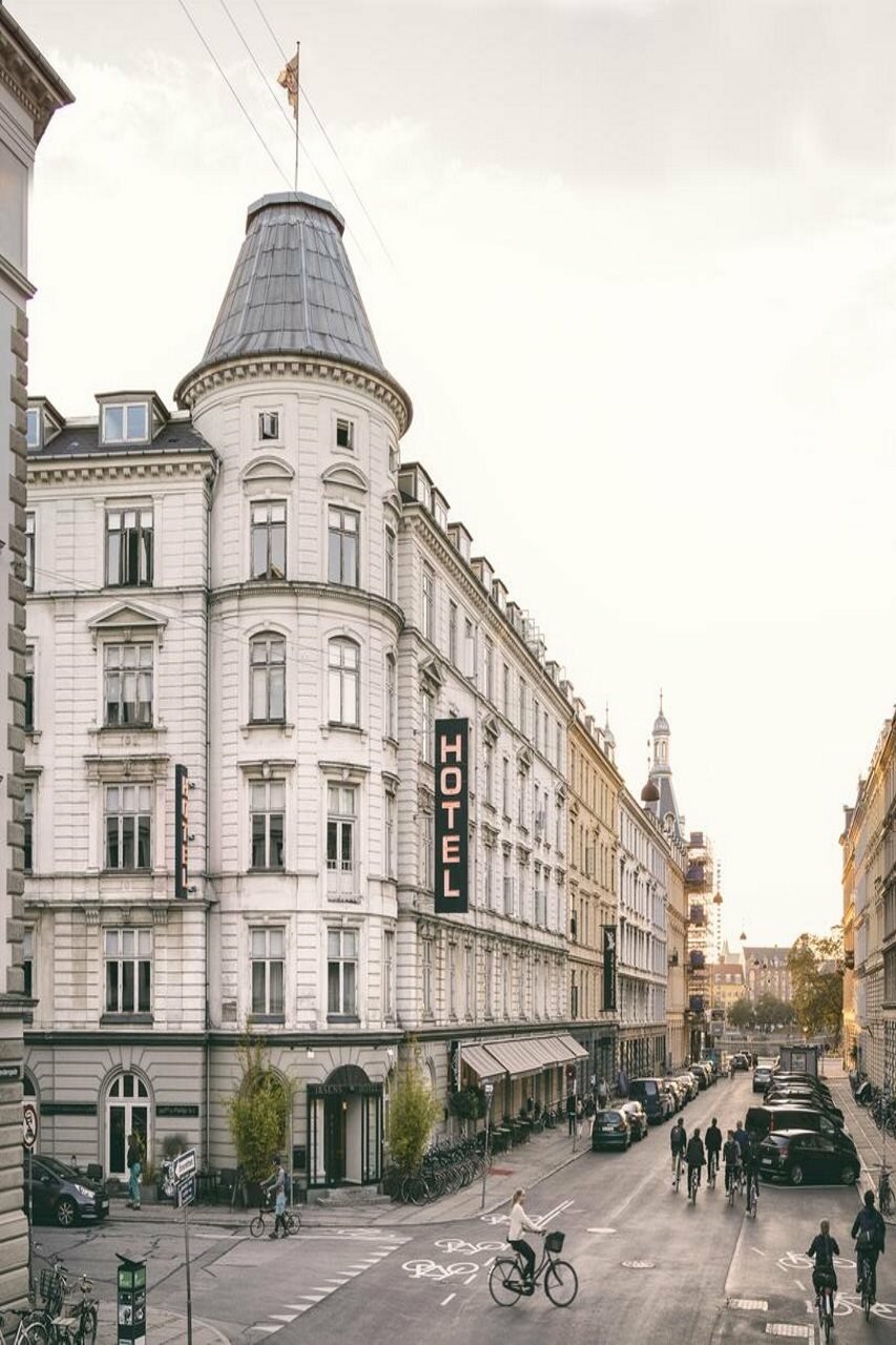 Фото Ibsens Hotel