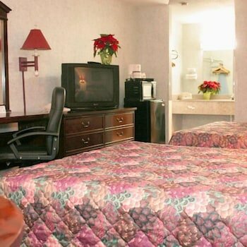 Фото Magnuson Hotel Fowlerville