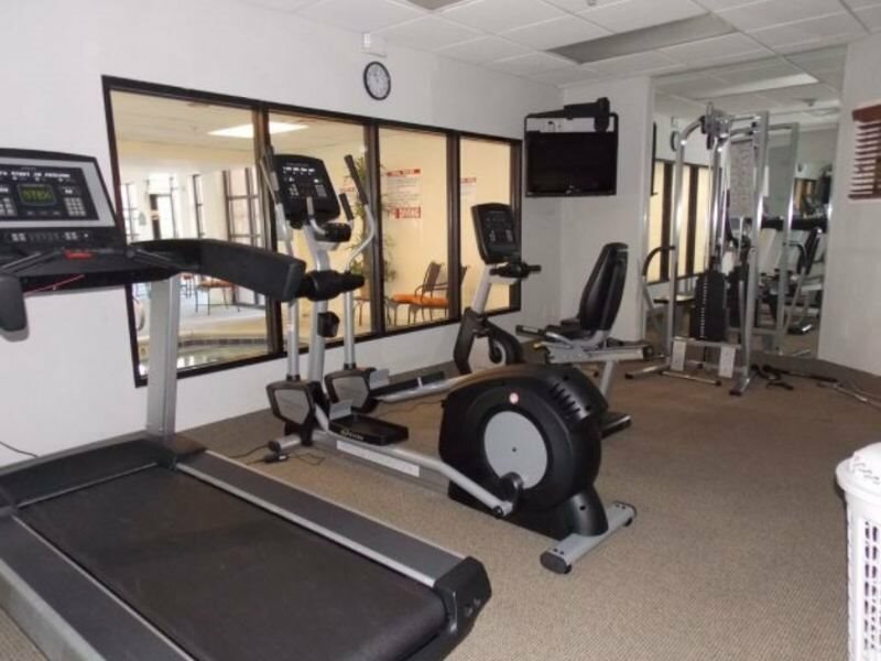 Фото Wingate by Wyndham Panama City Area Lynn Haven