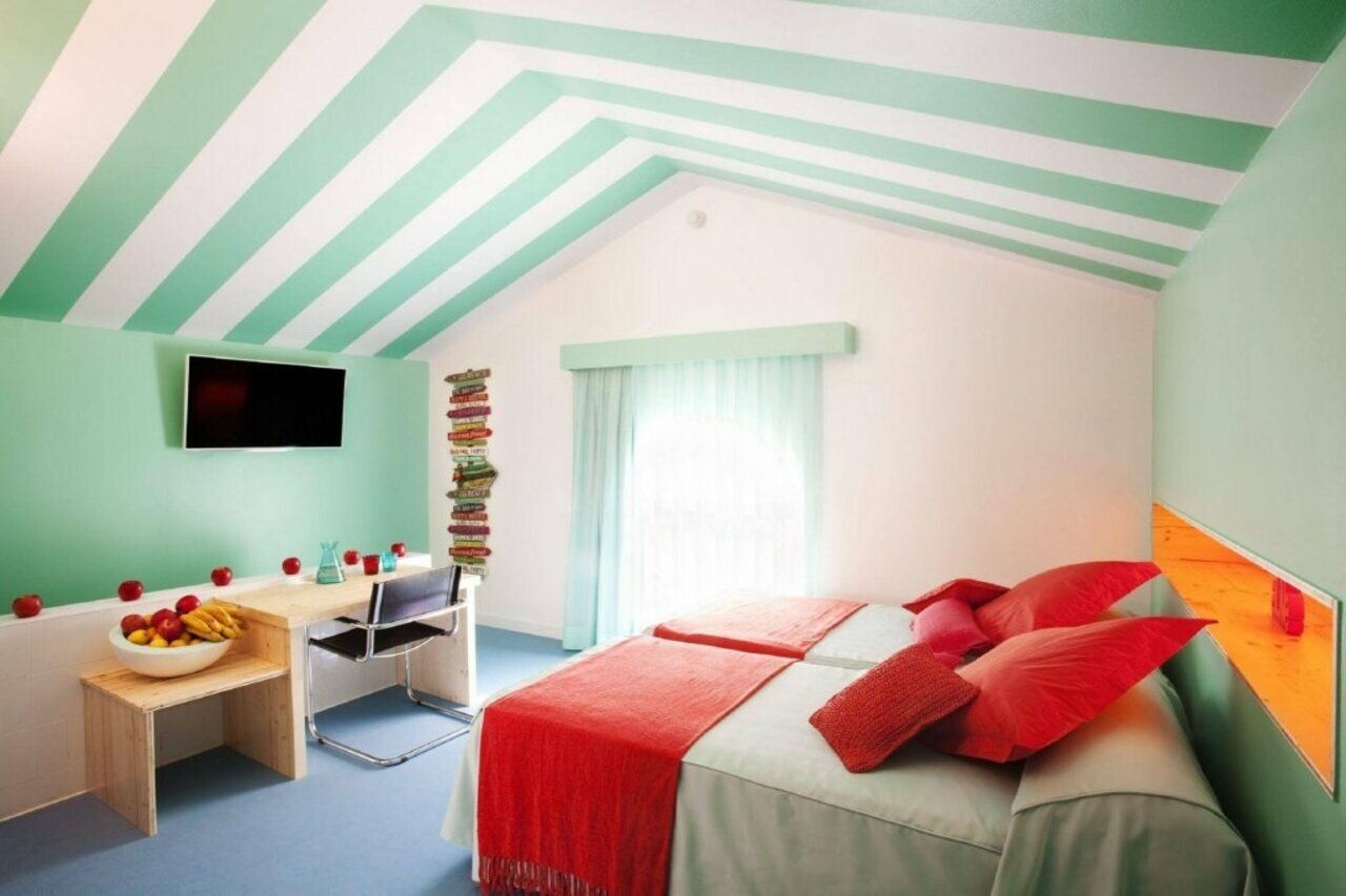 Фото Latroupe Poblenou Beach