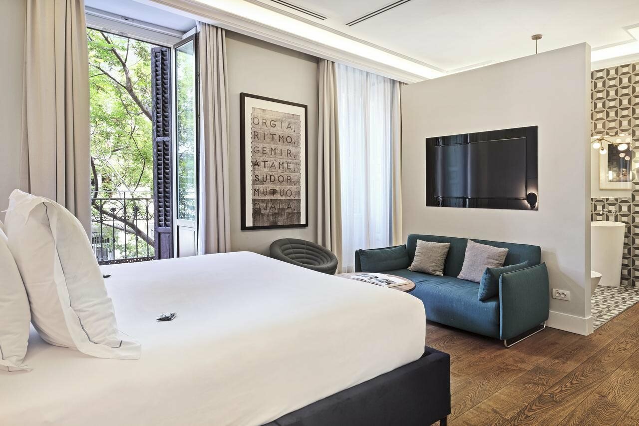 Фото One Shot Recoletos 04