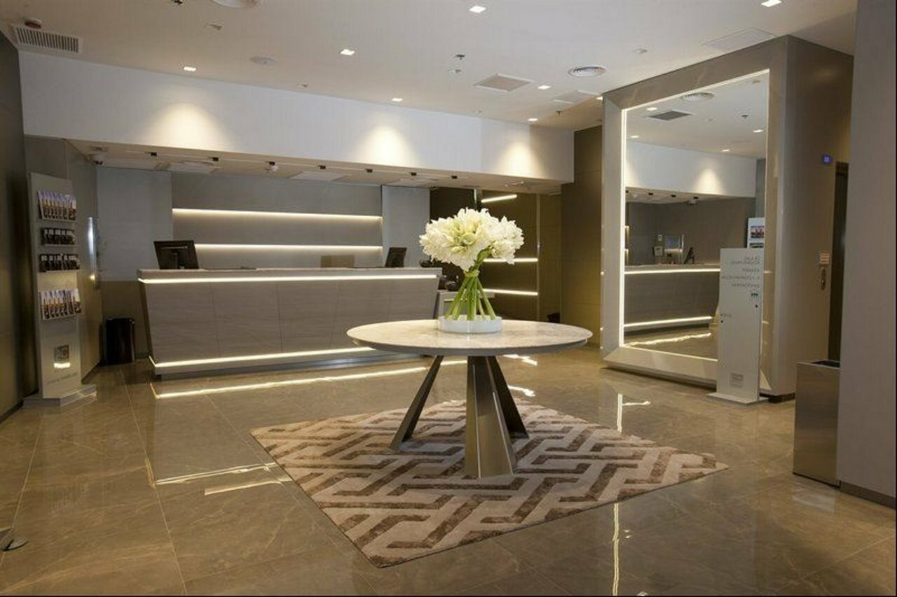 Фото Sh Colon Valencia Hotel