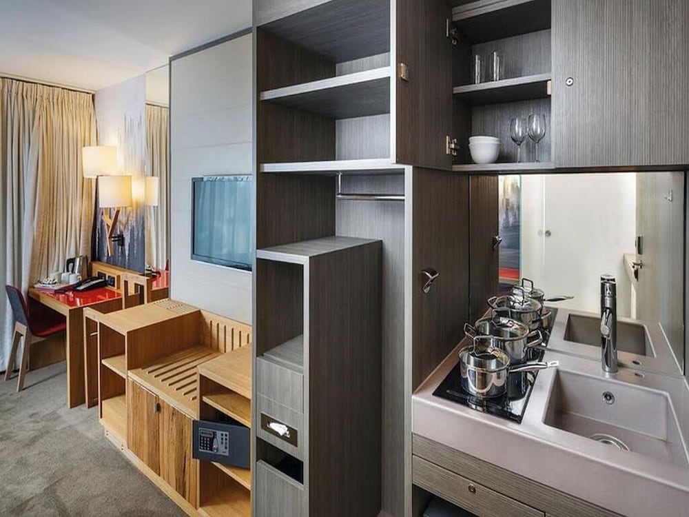 Фото Agora Swiss Night by Fassbind