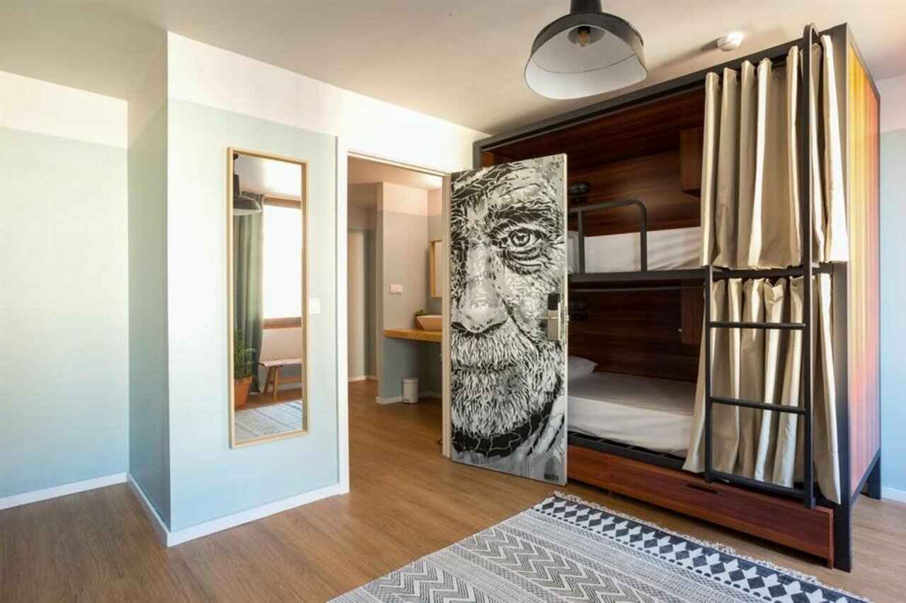 Фото Selina Secret Garden Lisbon