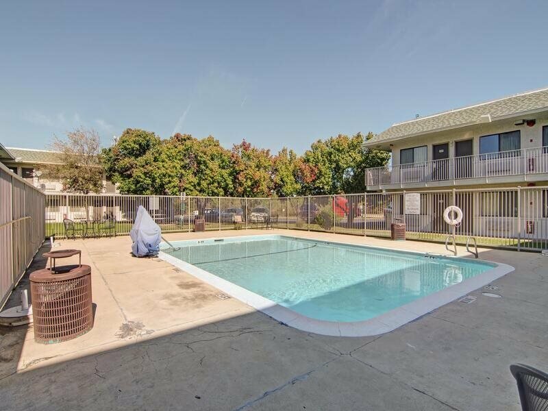 Фото Studio 6 Grand Prairie, Tx