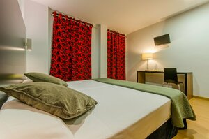 Гостиница Hotel Yit Casablanca
