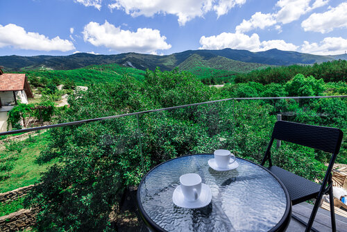 Внешний вид отеля Милан в Геленджике, фото 1