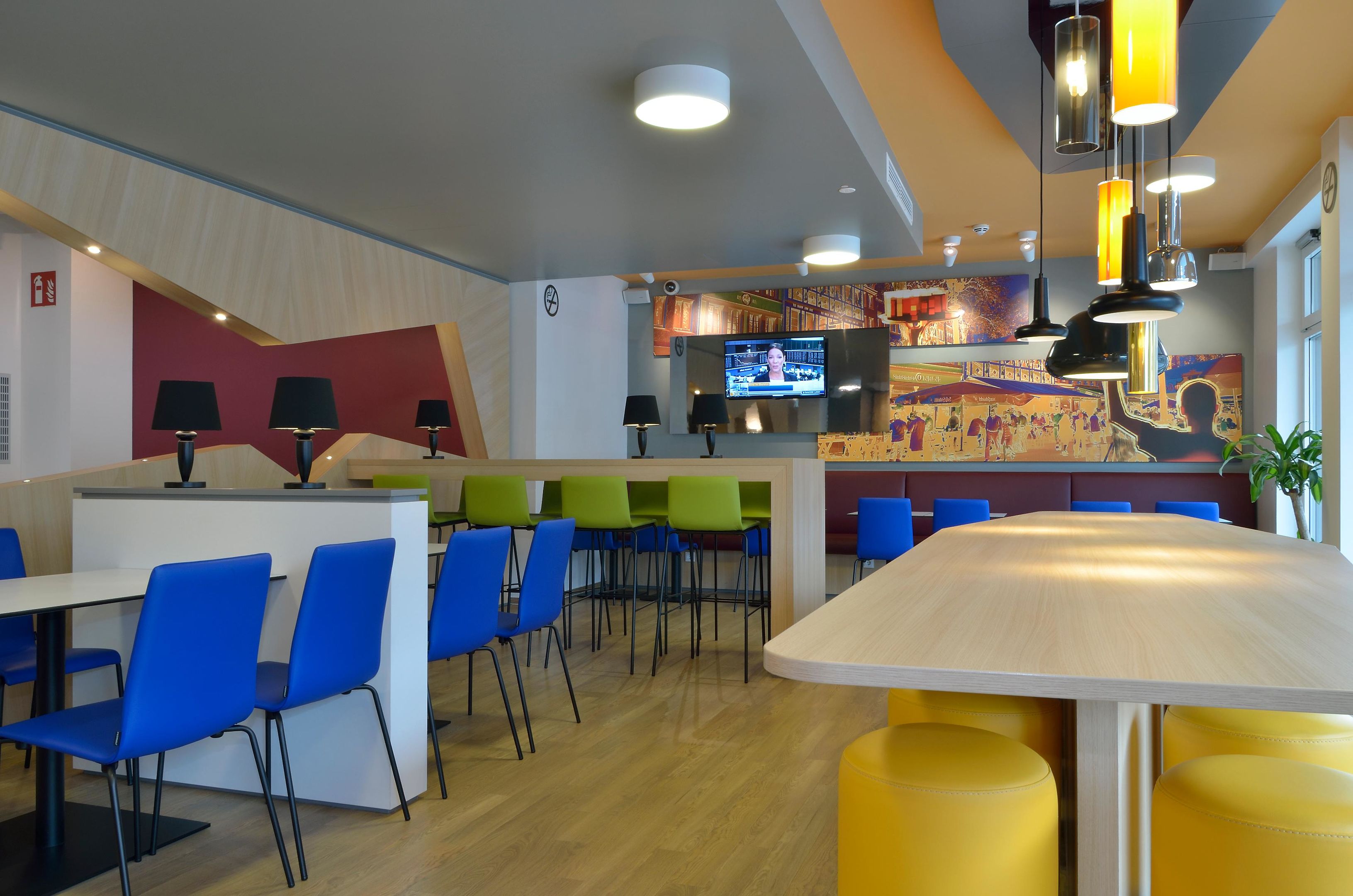 Фото B&b Hotel Düsseldorf-City