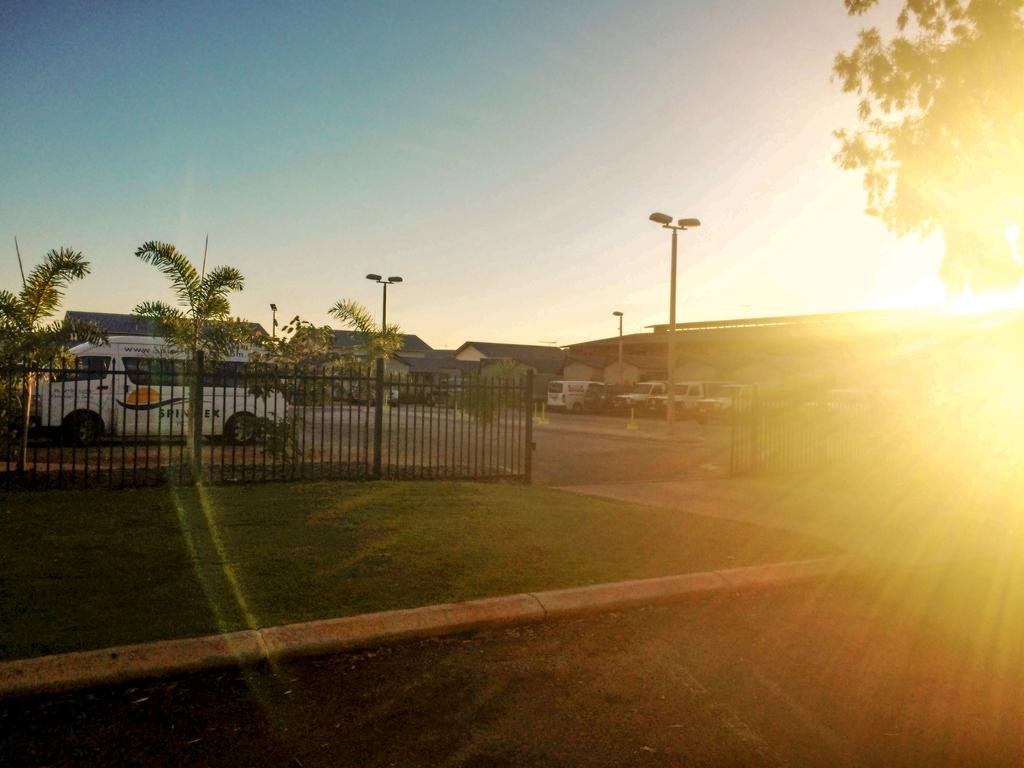 Фото Spinifex Hotel