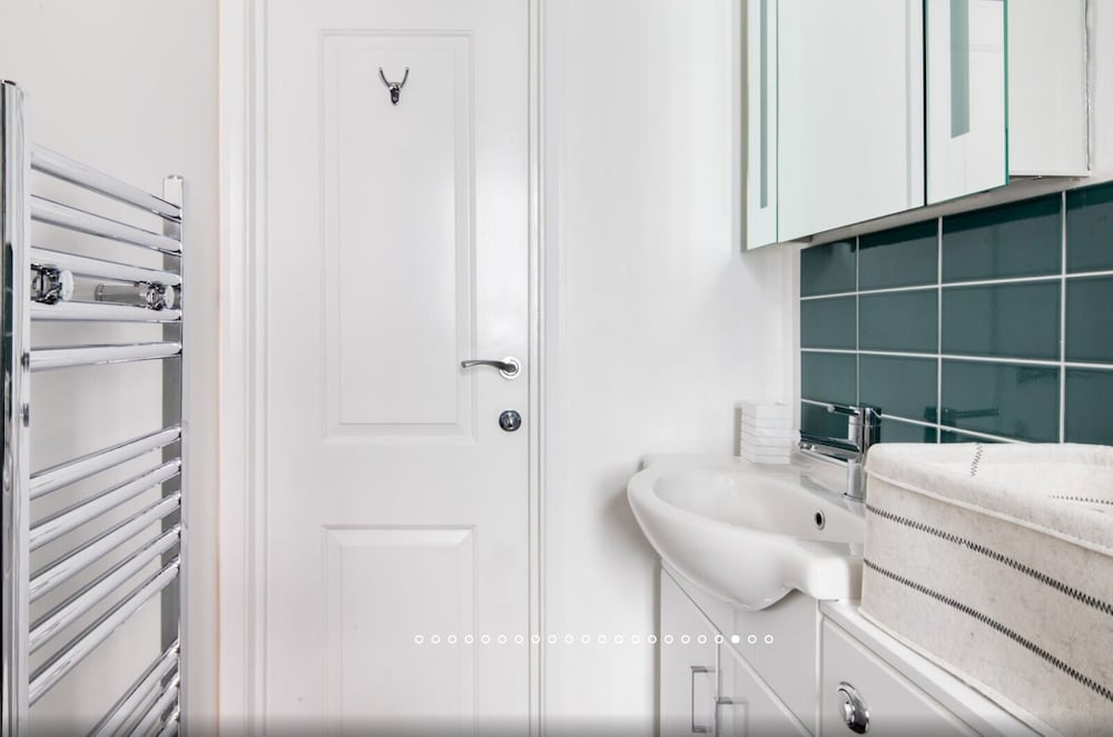 Фото Once in Blue Moon Superb Fitzrovia