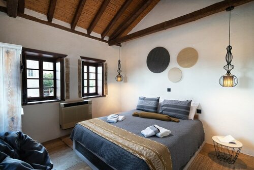 Гостиница Menexes Suites Monemvasia