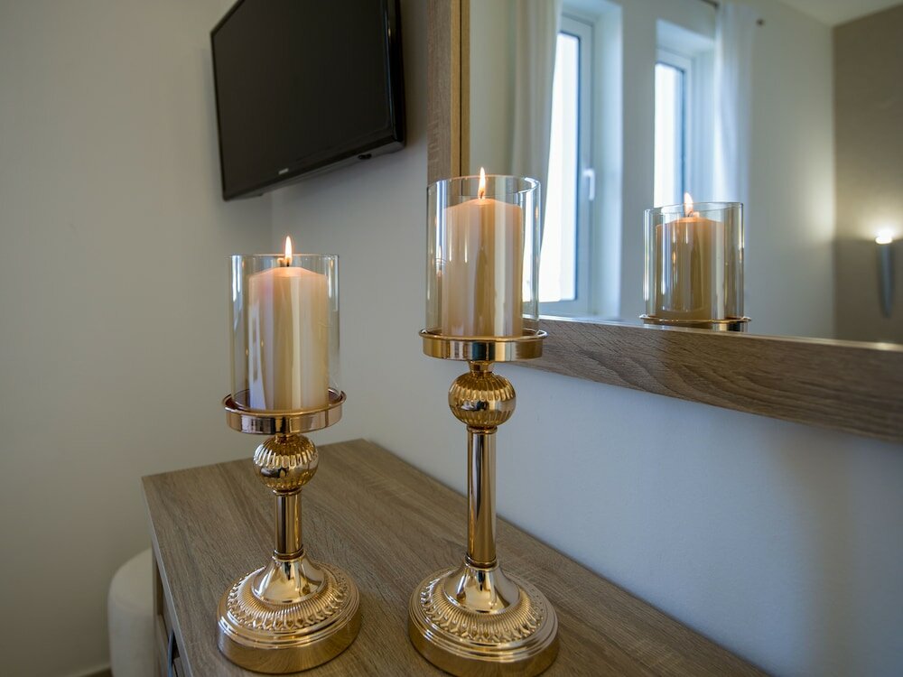 Фото Artdeco Luxury Suites