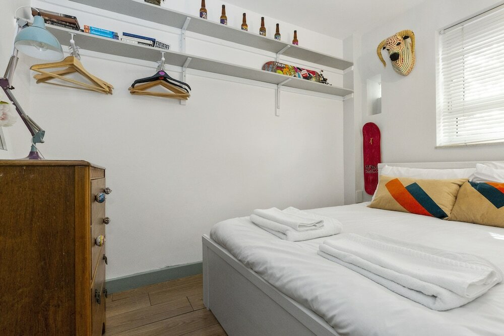 Фото Stylish 1br Next to Tower Bridge