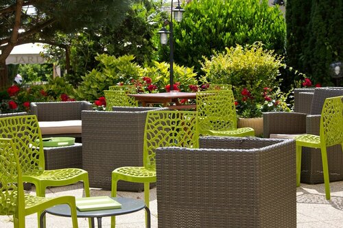 Гостиница The Originals Boutique, Hotel Le Pariou, Issoire в Иссуаре