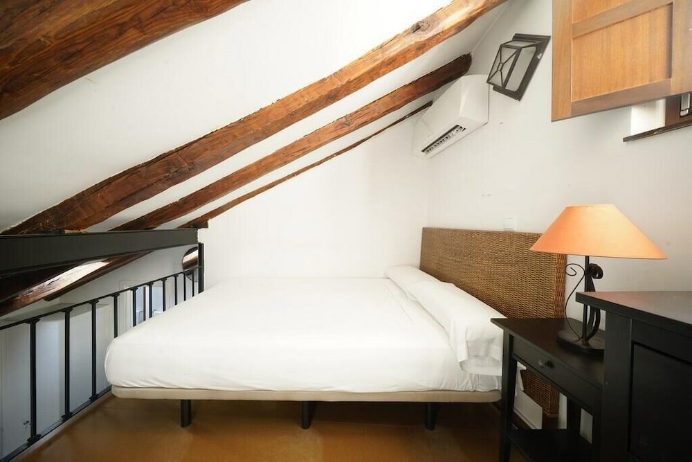 Фото Apartamentos Huertas