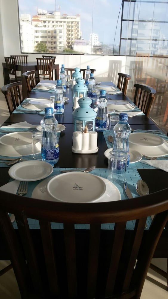 Фото A One Hotel