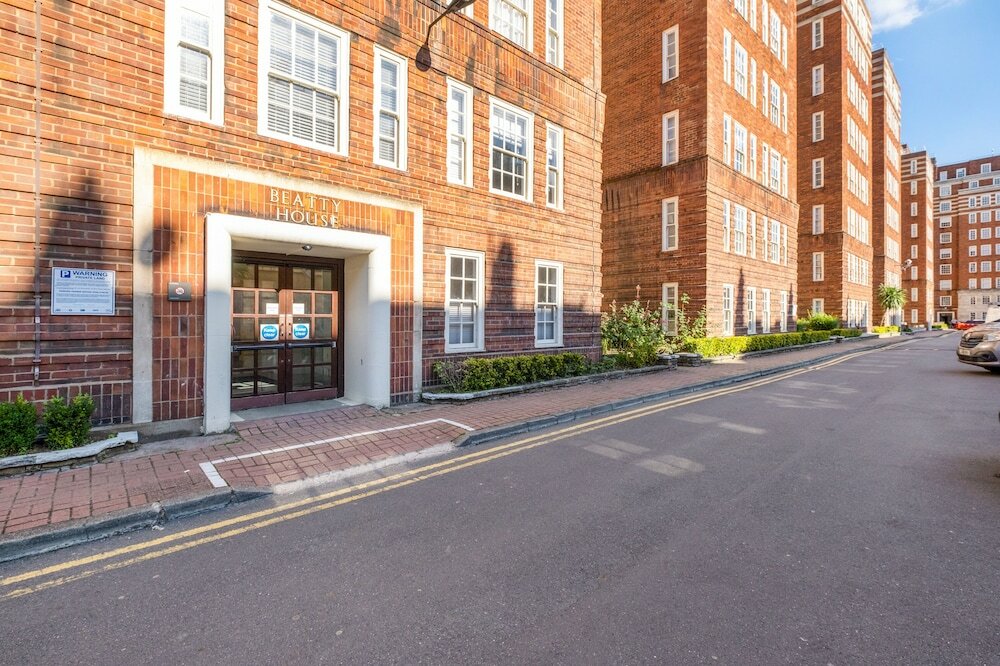 Фото Gorgeous Apartments Pimlico