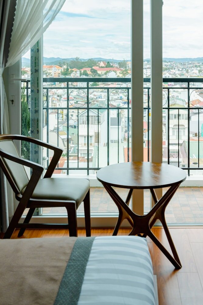 Фото BomBo Dalat Hotel