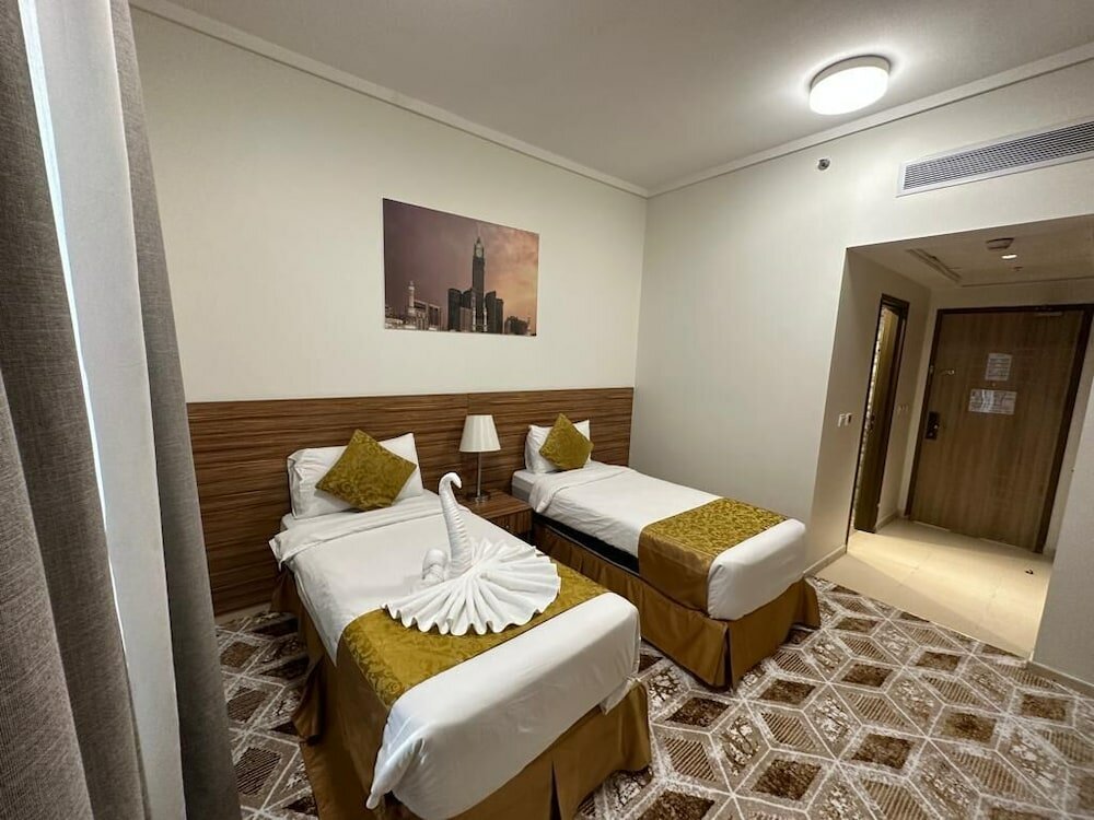 Фото Sama Al Amani Hotel