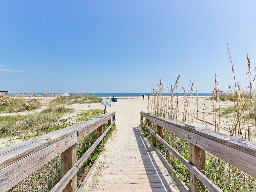 Фото Chimney Pot Cottage