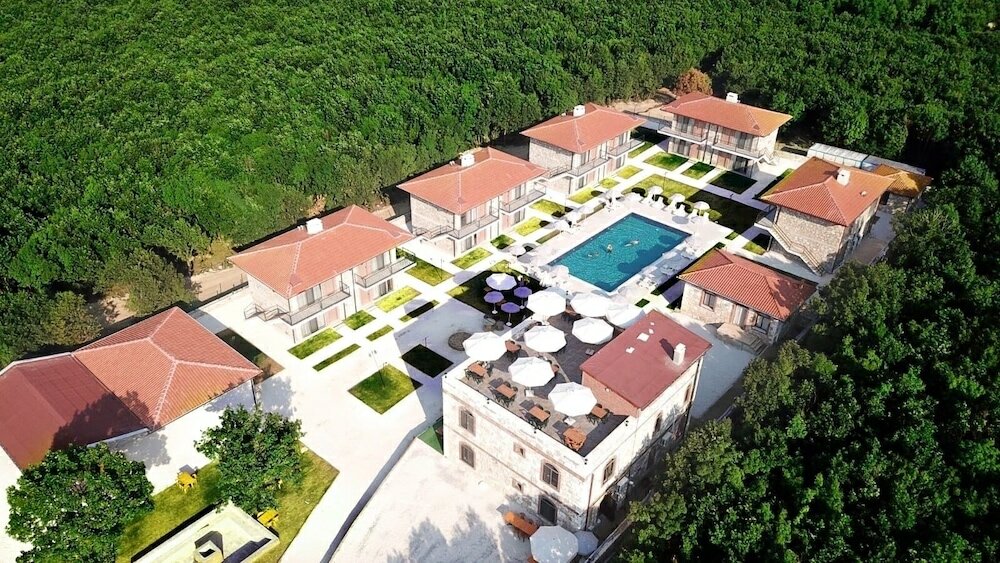 Фото Hotel Rezve